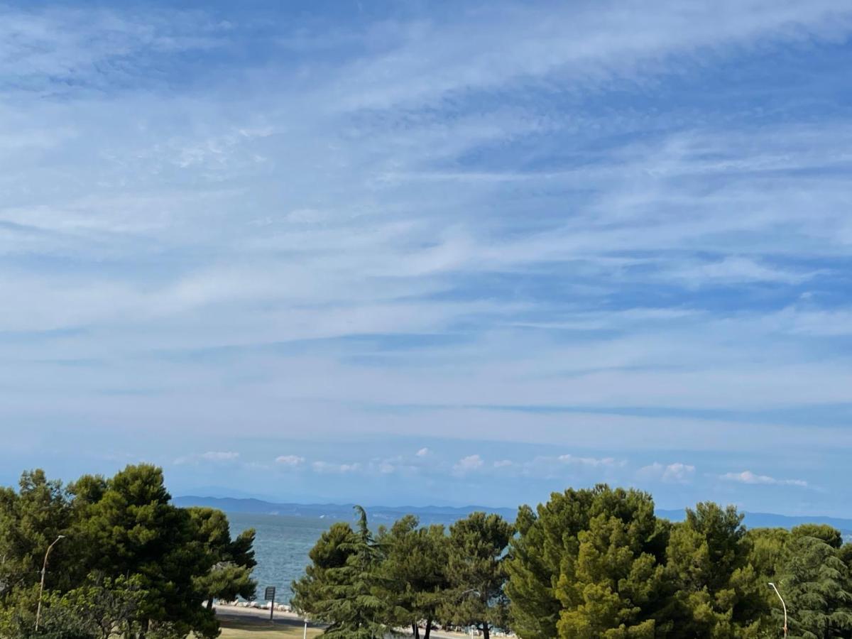 Apartmaji Meduza 2 Lägenhet Izola Exteriör bild