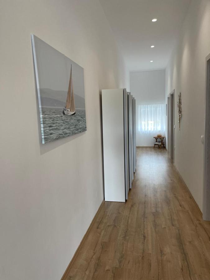Apartmaji Meduza 2 Lägenhet Izola Exteriör bild